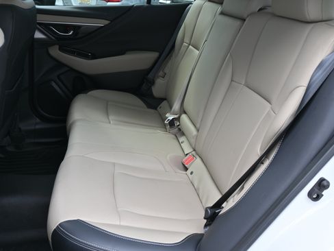 Used 2020 Subaru Outback Limited AWD/4WD image 31