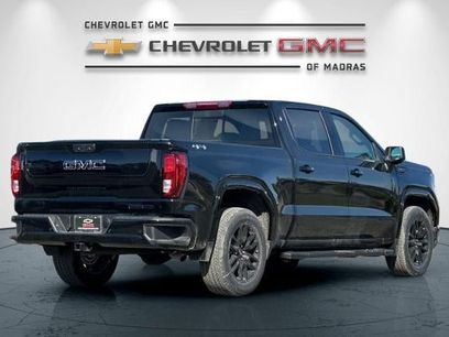 New 2026 GMC Sierra 1500 Elevation w/ Elevation Premium Package