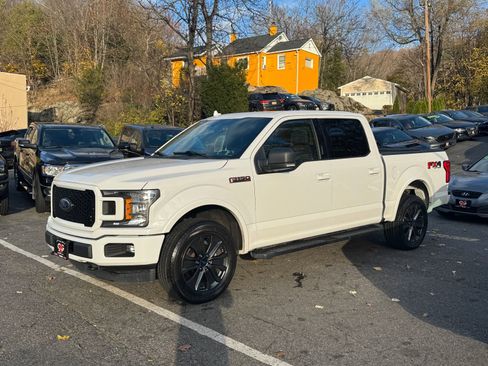 Used 2018 Ford F150 XLT w/ Equipment Group 302A Luxury image 3