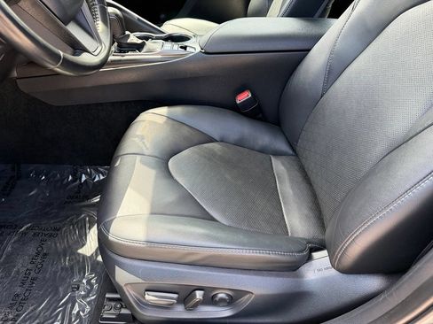 Used 2024 Toyota Camry XSE FWD image 40