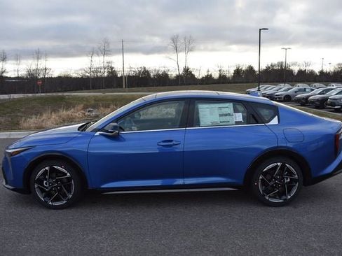 New 2026 Kia K4 GT-Line image 7