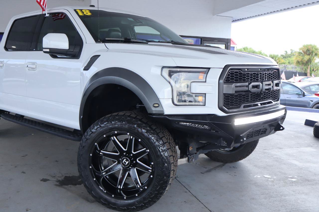 Used 2018 Ford F150 Raptor w/ Equipment Group 802A Luxury AWD/4WD image 2