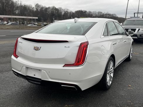 Used 2018 Cadillac XTS Luxury image 5