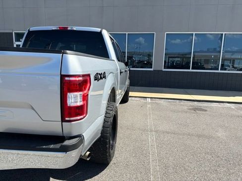 Used 2018 Ford F150 XLT AWD/4WD image 3