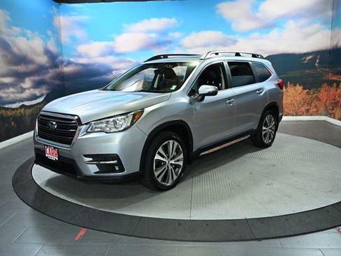 Used 2021 Subaru Ascent Limited w/ Technology Package image 4