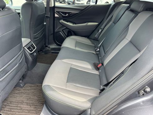 Used 2025 Subaru Outback Onyx Edition AWD/4WD image 15