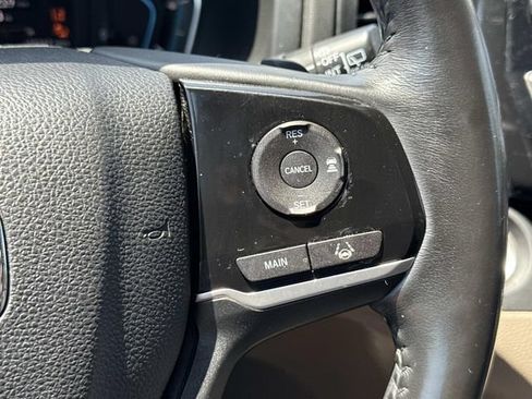 Used 2018 Honda Odyssey EX-L image 24