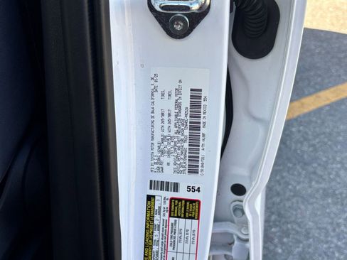 Used 2025 Toyota Tacoma TRD Off-Road image 24