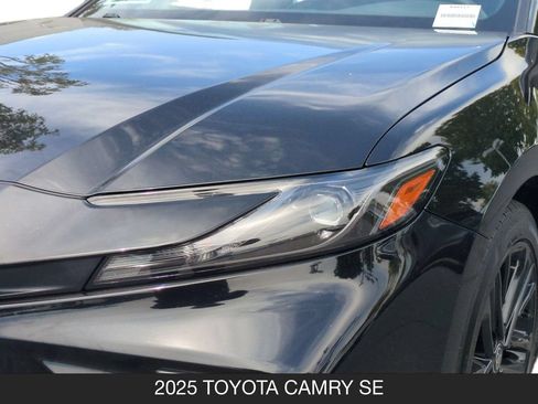 Used 2025 Toyota Camry SE w/ Convenience Package FWD image 10