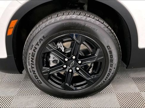 Used 2023 Chevrolet Blazer LT w/ Convenience Package image 10