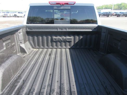 New 2026 GMC Sierra 1500 Denali w/ Denali Reserve Package AWD/4WD image 7