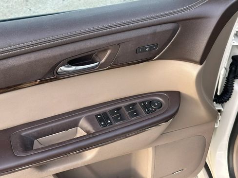 Used 2015 GMC Acadia Denali FWD image 12
