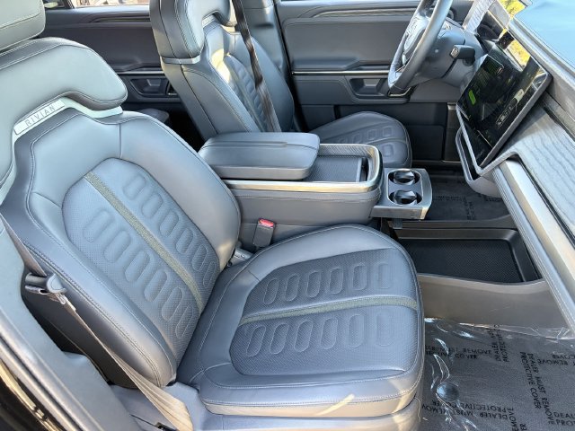 Used 2023 Rivian R1S Adventure Quad AWD/4WD image 17