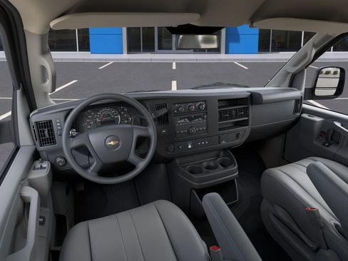 New 2025 Chevrolet Express 2500 Extended RWD image 15