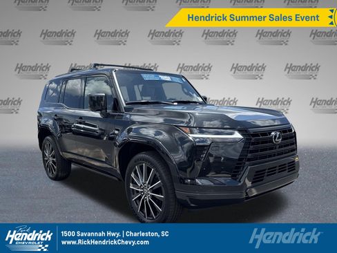 Used 2026 Lexus GX 550 w/ Accessory Package (2T) AWD/4WD image 1