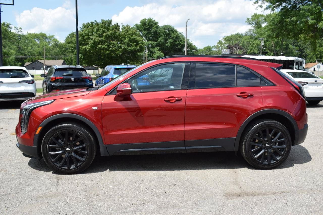 Used 2023 Cadillac XT4 Sport w/ LPO, Onyx Lite Package AWD/4WD image 9