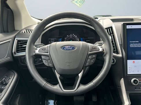 Used 2024 Ford Edge SEL AWD/4WD image 12