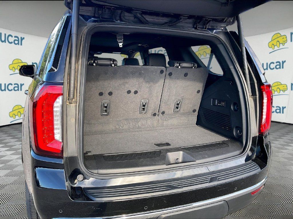 Used 2022 GMC Yukon SLT w/ SLT Premium Package AWD/4WD image 37