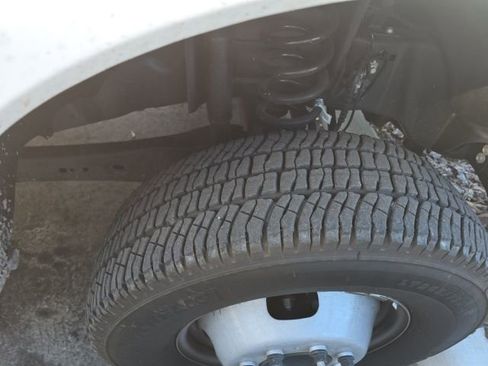 Used 2024 Ford F350 XL w/ Snow Plow Prep Package image 7