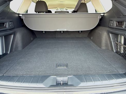 Certified 2025 Subaru Outback Premium AWD/4WD image 12