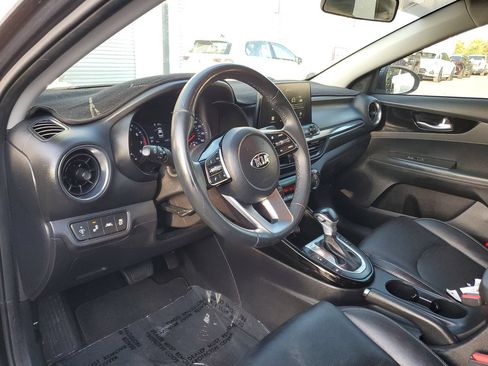 Used 2019 Kia Forte EX FWD image 19
