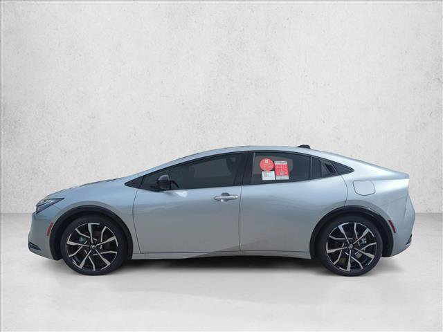 New 2027 Toyota Prius Plug-In Hybrid FWD image 5