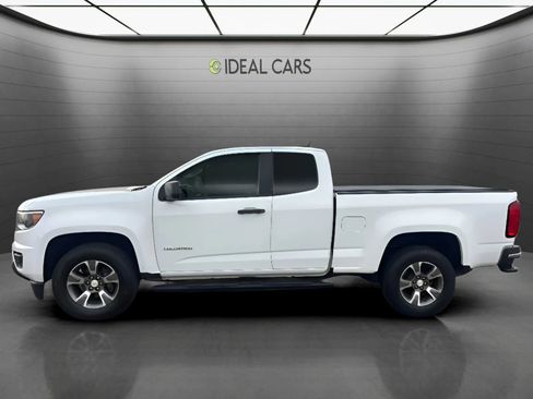 Used 2017 Chevrolet Colorado W/T w/ WT Convenience Package RWD image 8