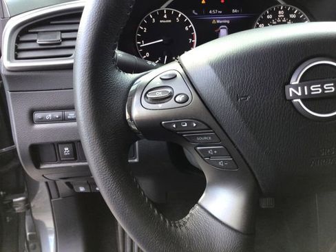 Used 2023 Nissan Murano SV FWD image 69