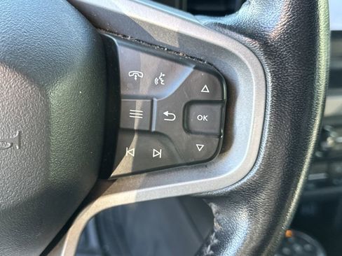 Used 2022 Ford Bronco Black Diamond image 26