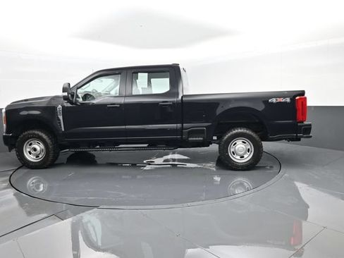 Used 2025 Ford F250 XL w/ XL Off-Road Package AWD/4WD image 29