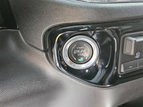 Used 2024 Chevrolet Silverado 2500 LT w/ All Star Edition image 17