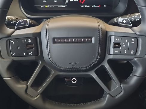 New 2026 Land Rover Defender 110 OCTA AWD/4WD image 15