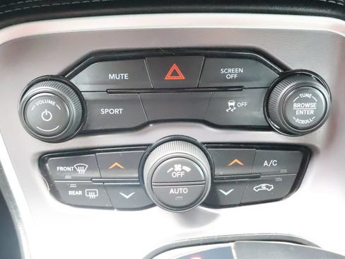 Used 2022 Dodge Challenger SXT w/ Blacktop Package RWD image 37
