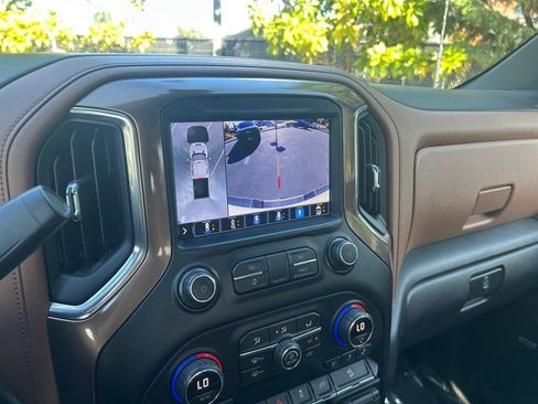 Used 2020 Chevrolet Silverado 3500 High Country w/ Z71 Off-Road Package image 19