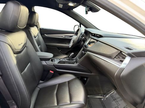 Used 2021 Cadillac XT5 Luxury image 15