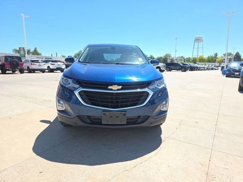 Used 2019 Chevrolet Equinox LT AWD/4WD image 2