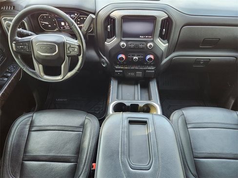 Used 2022 GMC Sierra 3500 Denali w/ Denali Black Diamond Edition image 24