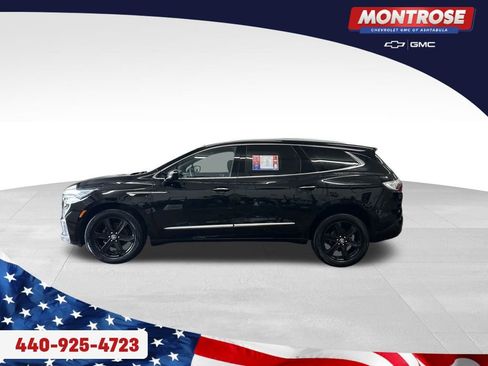 Used 2023 Buick Enclave Essence w/ Sport Touring Edition image 2