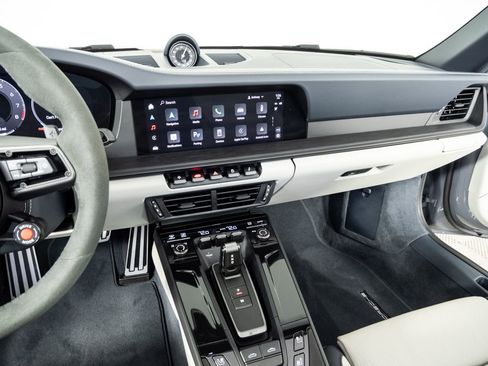 Certified 2025 Porsche 911 Targa 4 GTS image 13