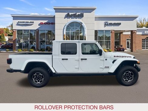 Certified 2023 Jeep Gladiator Mojave w/ LED Lighting Group image 7
