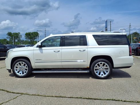 Used 2015 GMC Yukon XL Denali w/ Premium Package AWD/4WD image 7