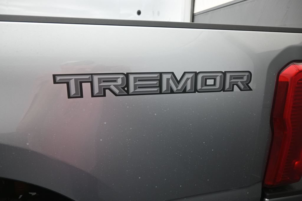 New 2027 Ford F250 XL w/ Tremor Off-Road Package AWD/4WD image 25