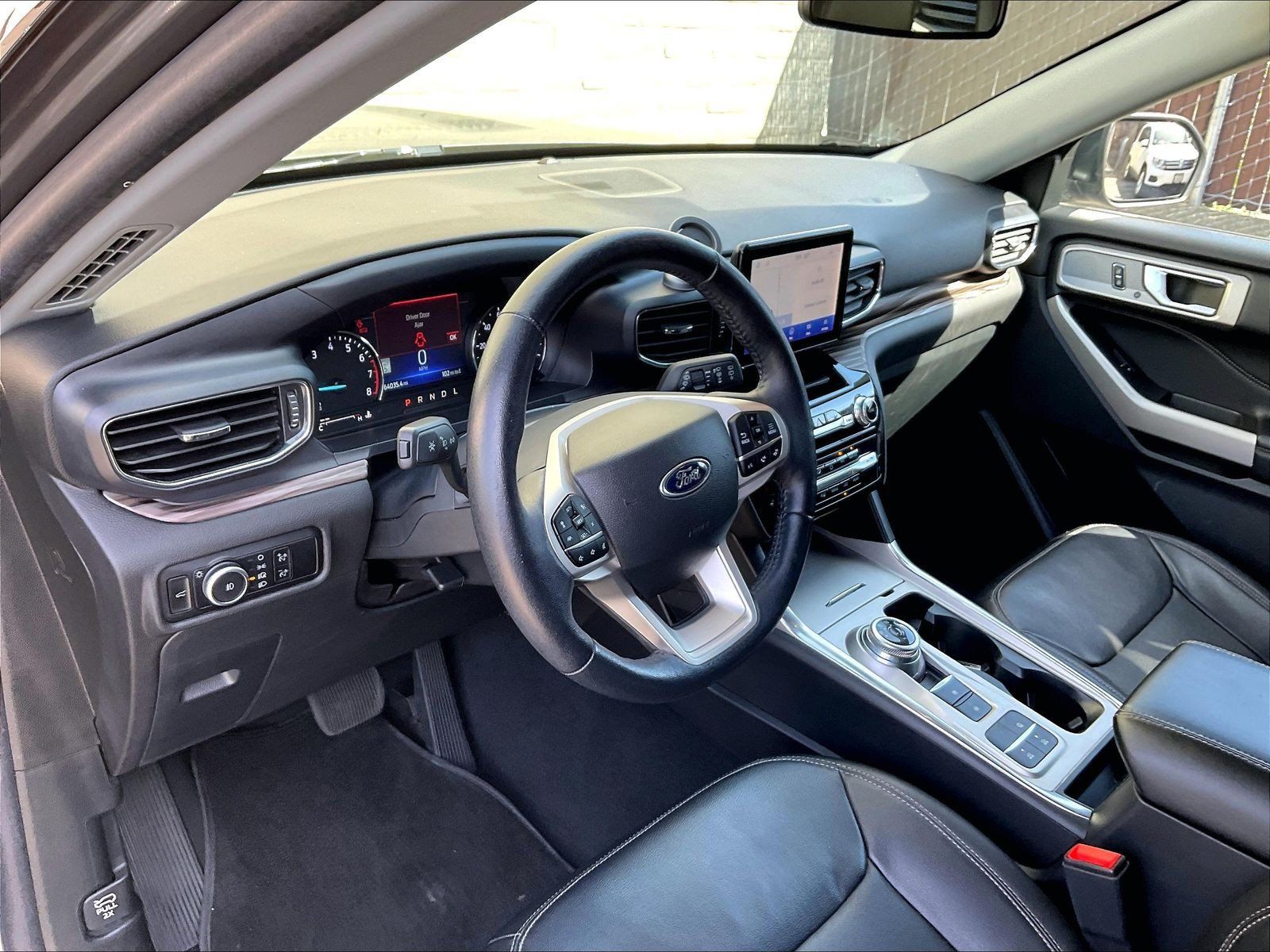 Used 2023 Ford Explorer Limited RWD image 14