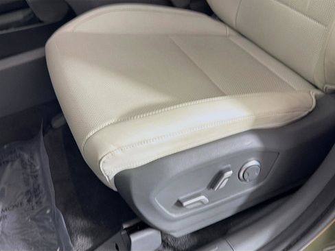 Certified 2024 Hyundai Santa Fe SEL FWD image 19