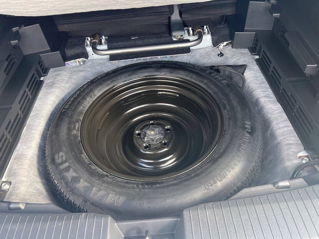 Certified 2025 Nissan Rogue SV AWD/4WD image 19