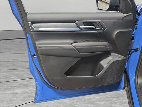 Used 2025 GMC Terrain Elevation image 12