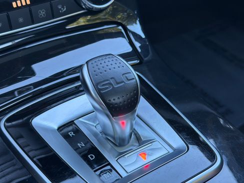 Used 2017 Mercedes-Benz SLC 43 AMG image 28