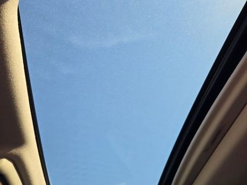 Used 2018 Toyota 4Runner SR5 Premium image 11