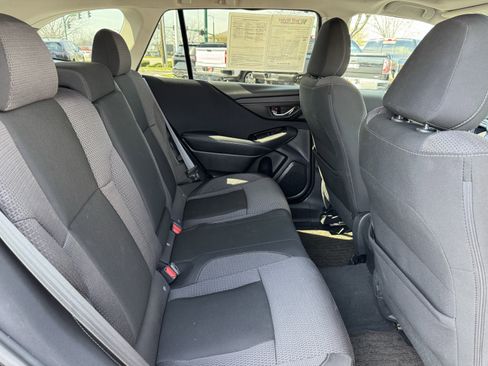 Used 2020 Subaru Outback Premium image 35