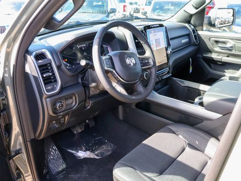 New 2026 RAM 1500 Big Horn AWD/4WD image 3